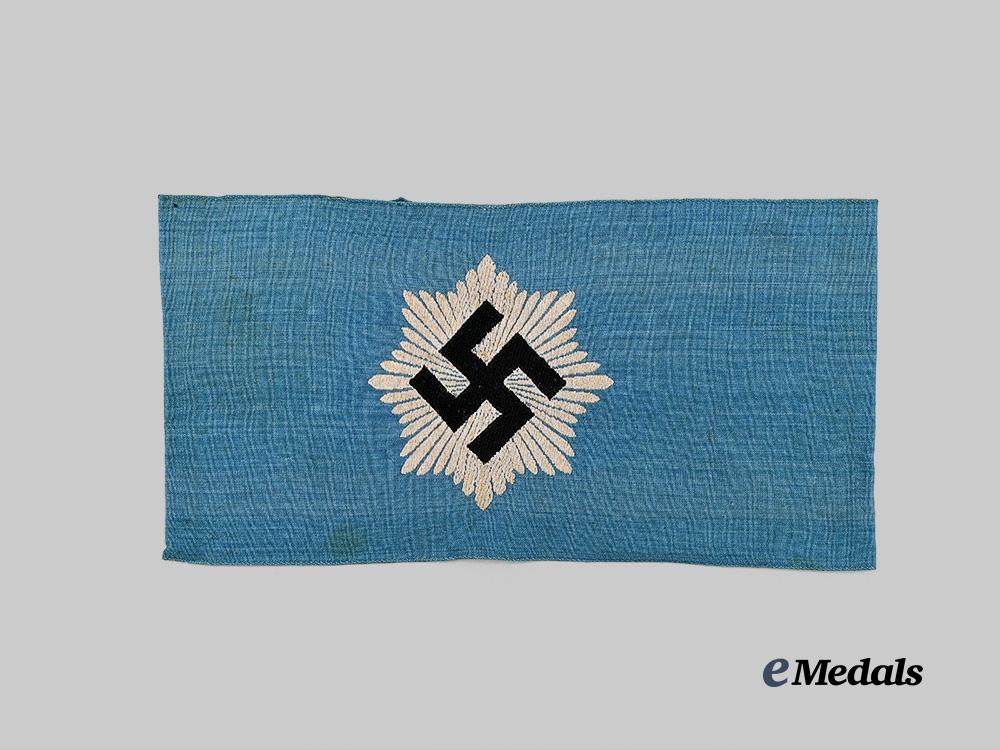 germany,_third_reich._a_pair_of_items_for_luftwaffe_and_r_l_b_personnel_e_medals__m0432-252_3