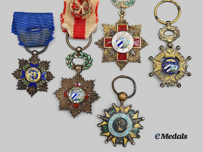 cuba,_republic._a_group_of_five_miniature_decorations_e_medals__m0440-13_3