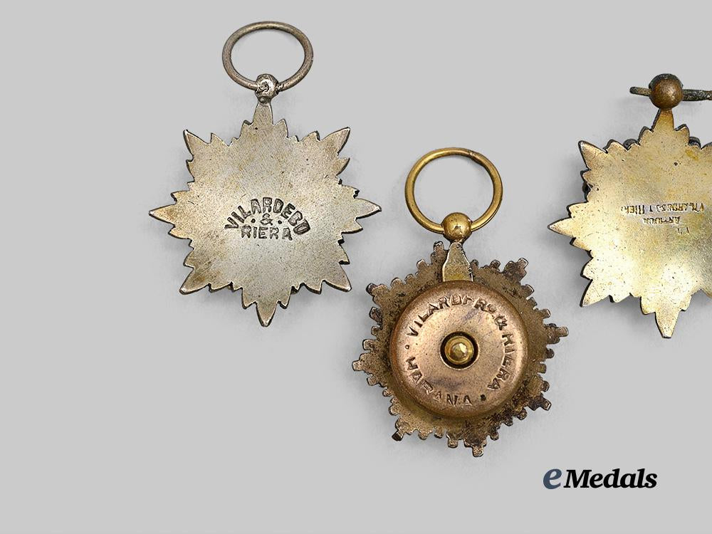 cuba,_republic._a_group_of_four_miniature_orders_e_medals__m0440-14_7