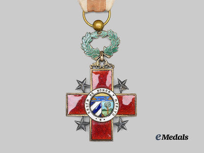 cuba,_republic._an_order_of_the_red_cross_i_v_class_officer_e_medals__m0440-16_3