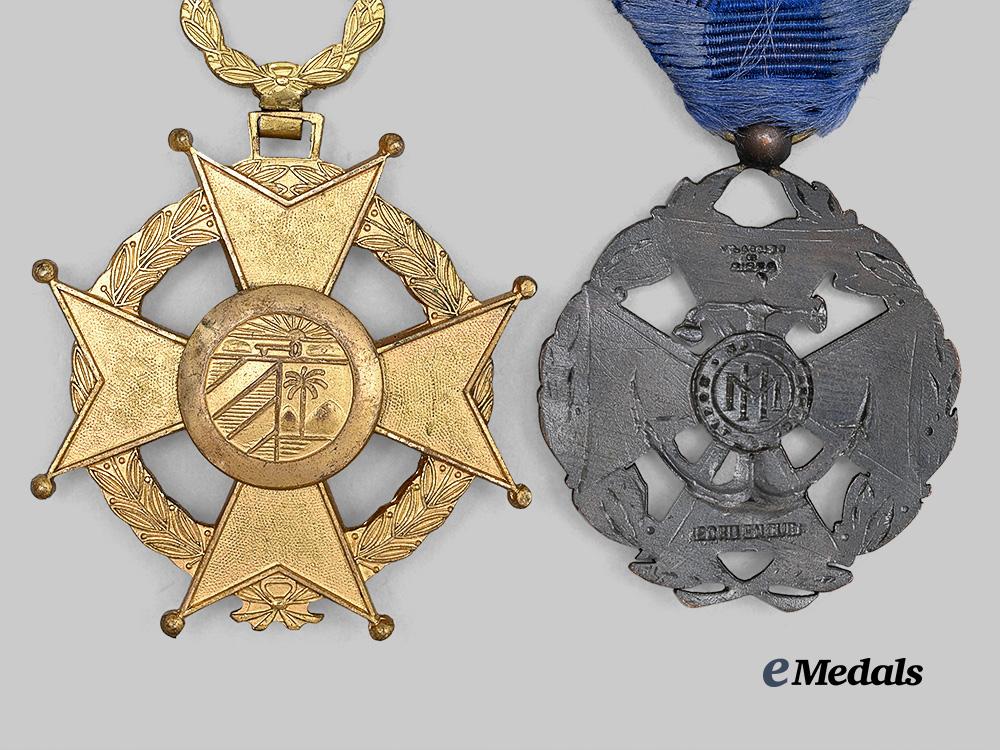 cuba,_republic._a_pair_of_naval_and_military_merit_decorations_e_medals__m0440-18_5