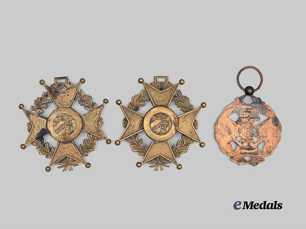 cuba,_republic._a_trio_of_orders_of_military_and_naval_merit,_fourth_class_e_medals__m0440-21_2