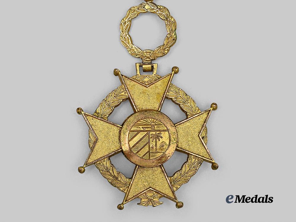 cuba,_republic._an_order_of_naval_or_military_merit4th_class_for_good_conduct_e_medals__m0440-25_5