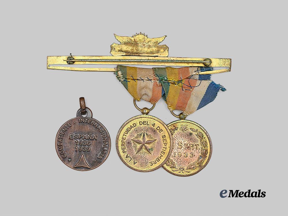 cuba._a_group_of_revolutionary_armed_forces_and_internationalist_medals_e_medals__m0440-26_4