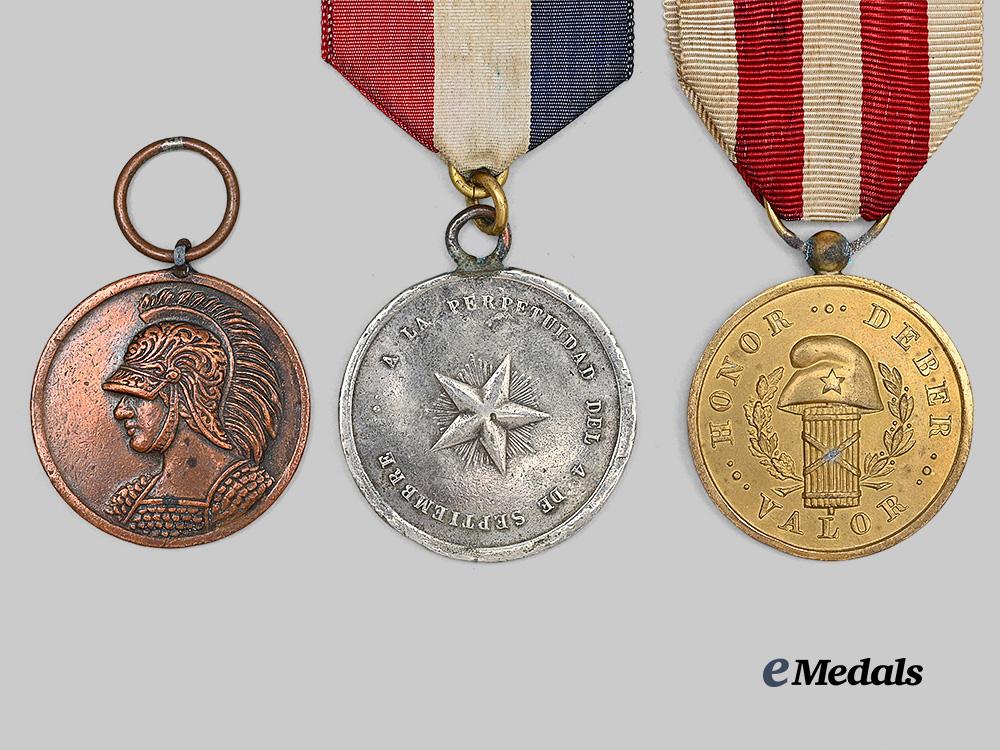 cuba,_republic._a_group_of_three_service_and_long_service_medals_e_medals__m0440-30_3