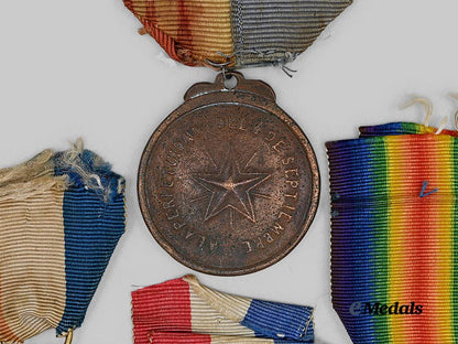 cuba,_republic._a_group_of_five_service_and_campaign_medals_e_medals__m0440-31_7