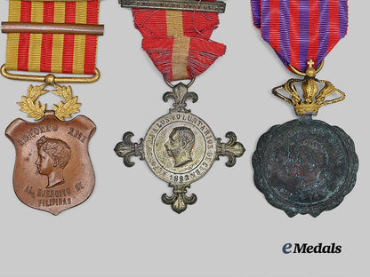 spain,_kingdom._a_group_of_three_cuban_campaign_and_service_medals_e_medals__m0440-39_3