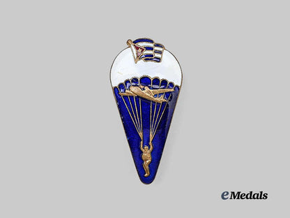 cuba,_republic._a_basic_paratrooper_badge_e_medals__m0440-3_2