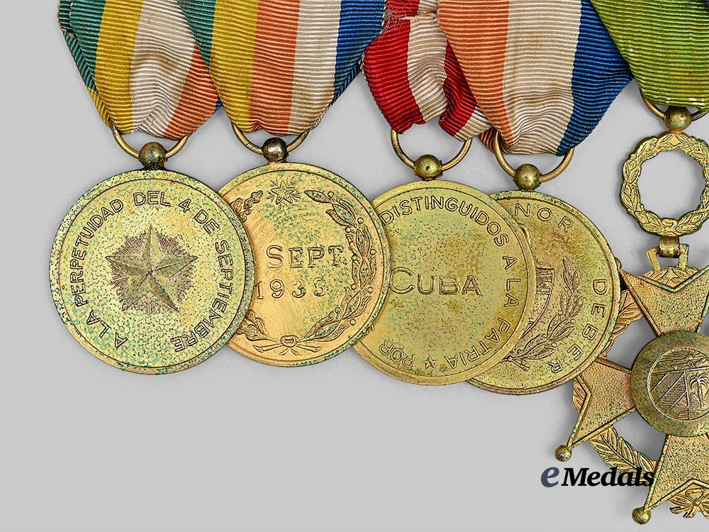 cuba,_republic._a_medal_bar_with_six_decorations_e_medals__m0440-6_7