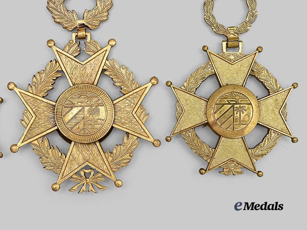 cuba,_republic._a_group_of_three_orders_of_naval_and_military_merit_e_medals__m0440-8_6
