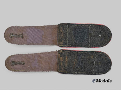germany,_heer._a_set_of_tropical_panzer_troops_enlisted_ranks_shoulder_straps_e_medals__m0473-62_5