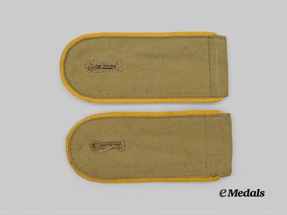 germany,_luftwaffe._a_set_of_flight_personnel/_fallschirmjäger_enlisted_ranks_tropical_shoulder_straps_e_medals__m0473-65_2