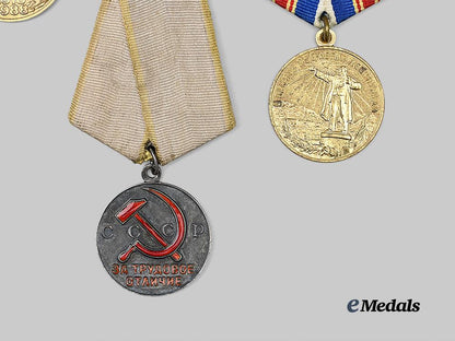 russia,_soviet_union._a_mixed_lot_of_medals_e_medals__m0507-59_3