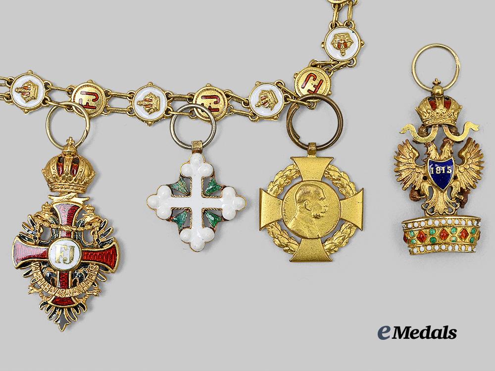 austria,_imperial._a_fine_chain_of_miniature_imperial_orders&_decorations_e_medals__m0603-12_3