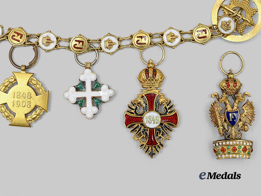 austria,_imperial._a_fine_chain_of_miniature_imperial_orders&_decorations_e_medals__m0603-12_5