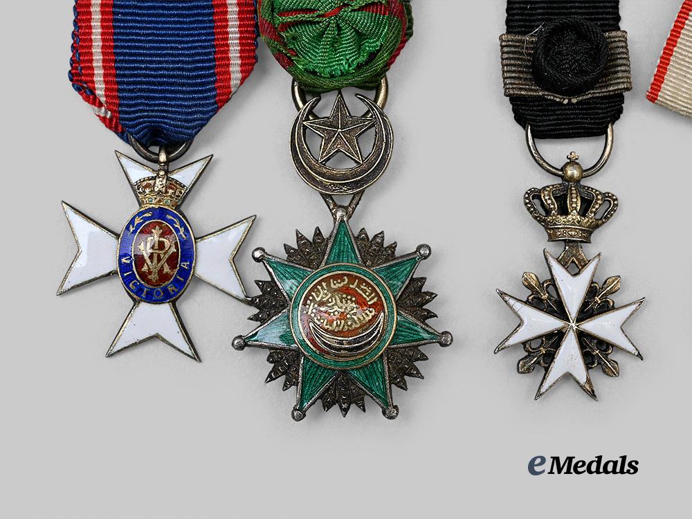 europe._a_lot_of_fine_miniature_awards&_decorations_e_medals__m0603-13_4