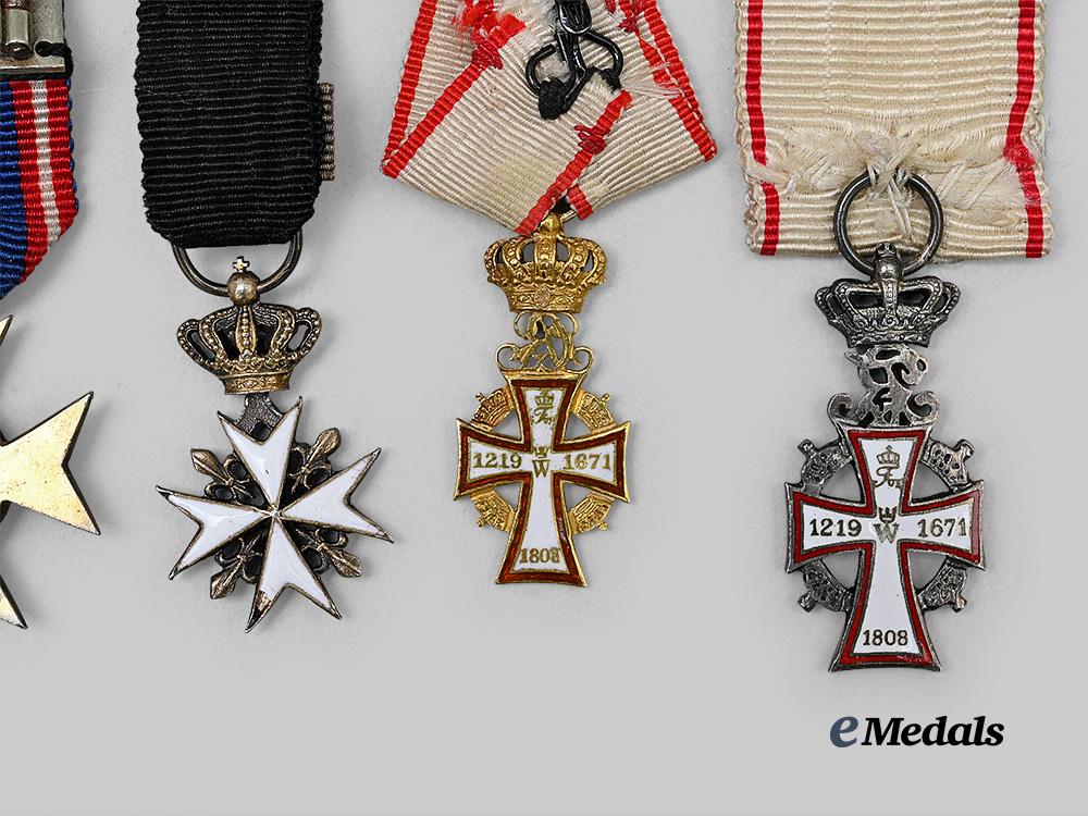 europe._a_lot_of_fine_miniature_awards&_decorations_e_medals__m0603-13_6