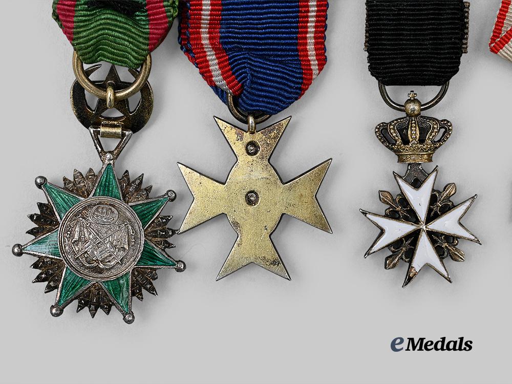europe._a_lot_of_fine_miniature_awards&_decorations_e_medals__m0603-13_7