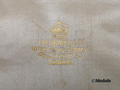 europe._a_pair_of_order&_decoration_cases_of_issue_e_medals__m0603-19_4