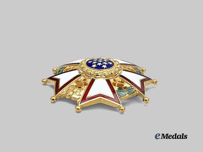 united_states._four_decorations&_awards_in_case_e_medals__m0614-64_7