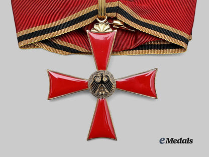 germany,_federal_republic._a_pair_of_orders_of_merit_e_medals__m0614-88_7
