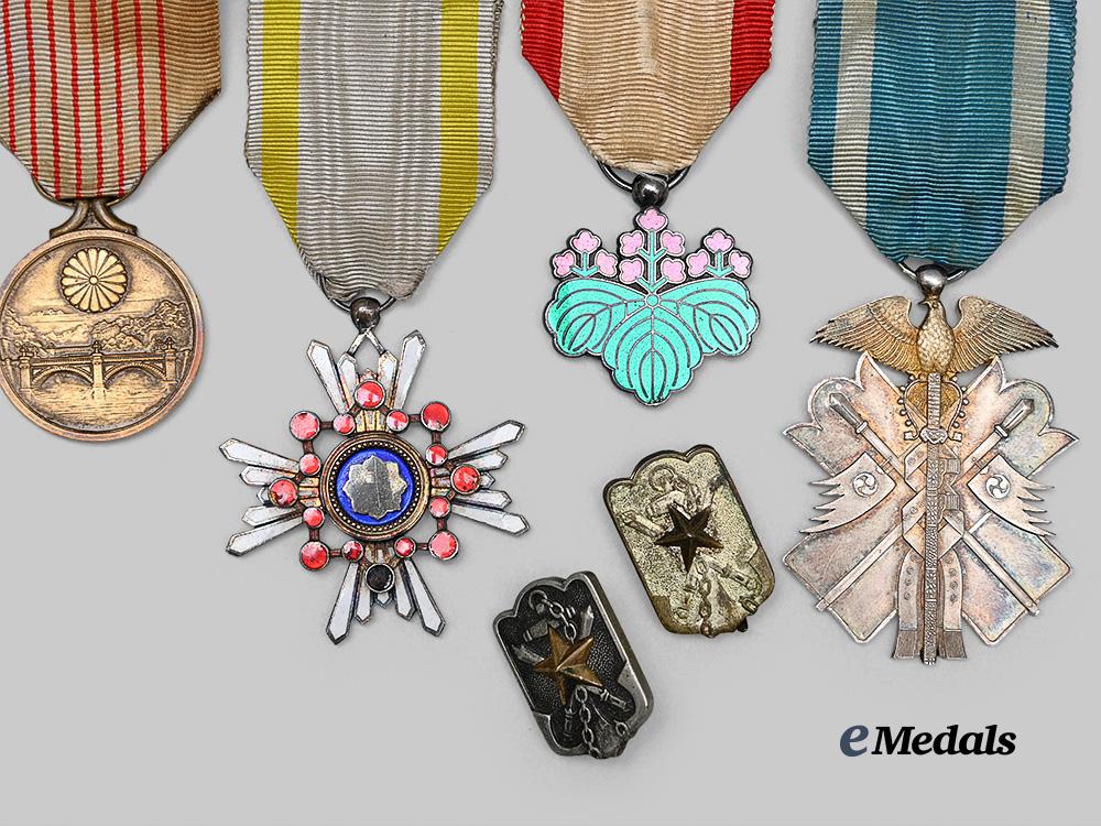 japan,_empire._a_mixed_lot_of_orders_and_medals_e_medals__m0625-139_5