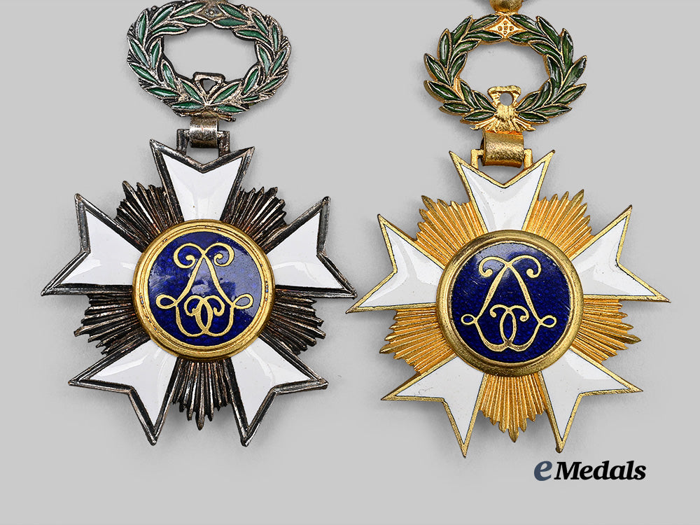 belgium,_kingdom._two_orders_of_the_crown,_officer_and_knight_e_medals__m0625-152_5