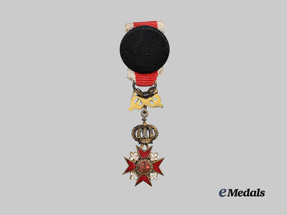 lithuania._an_order_of_st._casimir,_by_alberti,_in_case_e_medals__m0625-162_13