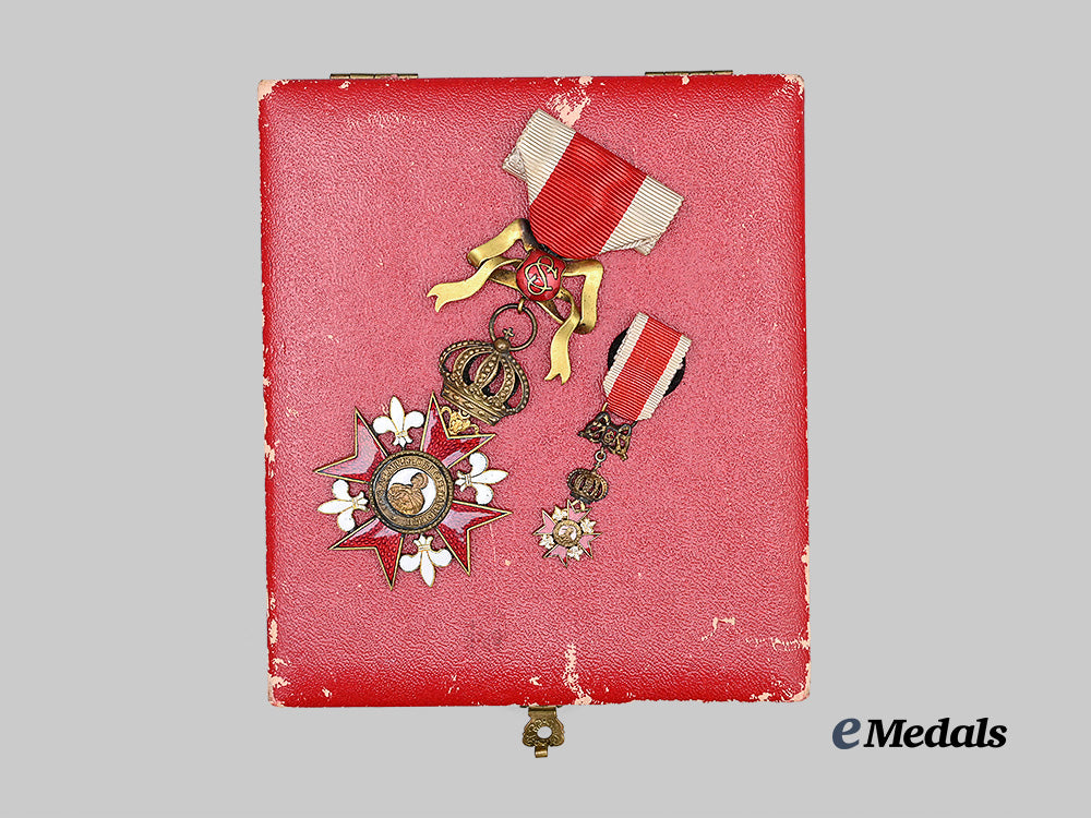 lithuania._an_order_of_st._casimir,_by_alberti,_in_case_e_medals__m0625-162_5