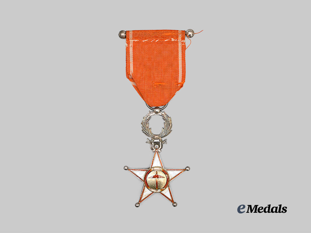 morocco._an_order_of_ouissam_alaouite,_v_class_knight,_in_case_e_medals__m0625-164_7