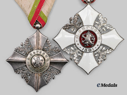 bulgaria,_kingdom._an_order_of_civil_merit,_v_class_and_v_i_class_silver_merit_cross_e_medals__m0625-169_3