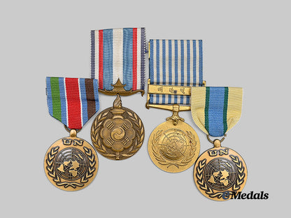 international._a_lot_of_four_united_nations_peacekeeping_medals_e_medals__m0625-170_2
