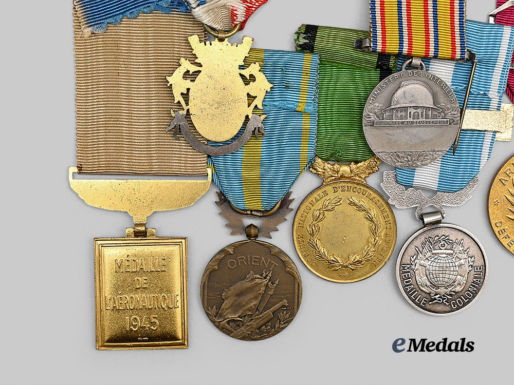 france,_republic._a_lot_of_seven_french_decorations_e_medals__m0625-179_7