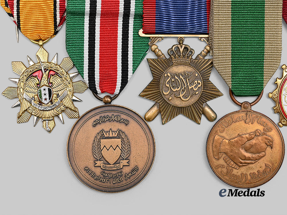 international._a_lot_of_six_middle_east_decorations_e_medals__m0625-180_3