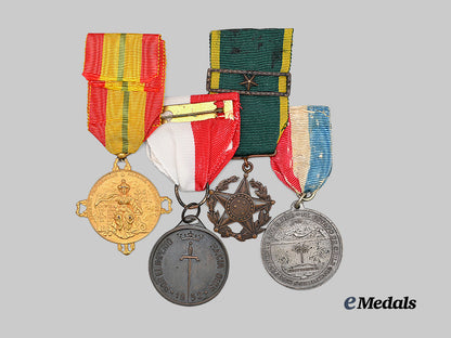 international._a_lot_of_four_medals_e_medals__m0625-186_4