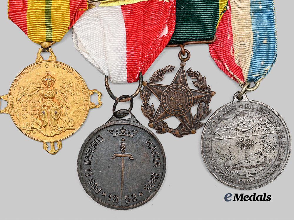 international._a_lot_of_four_medals_e_medals__m0625-186_5