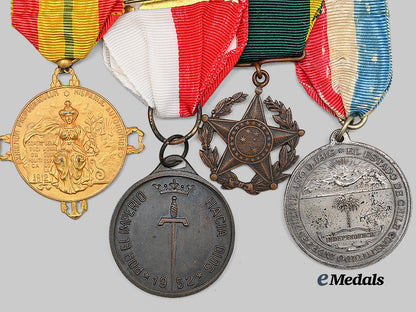 international._a_lot_of_four_medals_e_medals__m0625-186_5