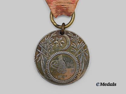 turkey,_ottoman_empire._an_order_of_glory_medal,_danube_campaign_e_medals__m0625-188_3