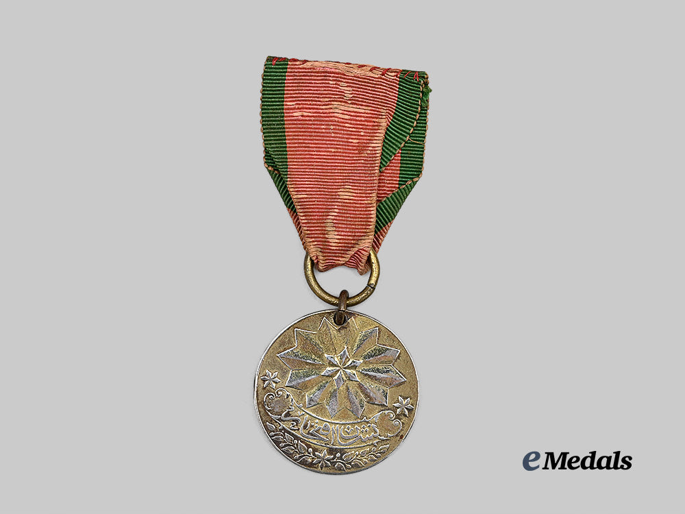 turkey,_ottoman_empire._an_order_of_glory_medal,_danube_campaign_e_medals__m0625-188_4