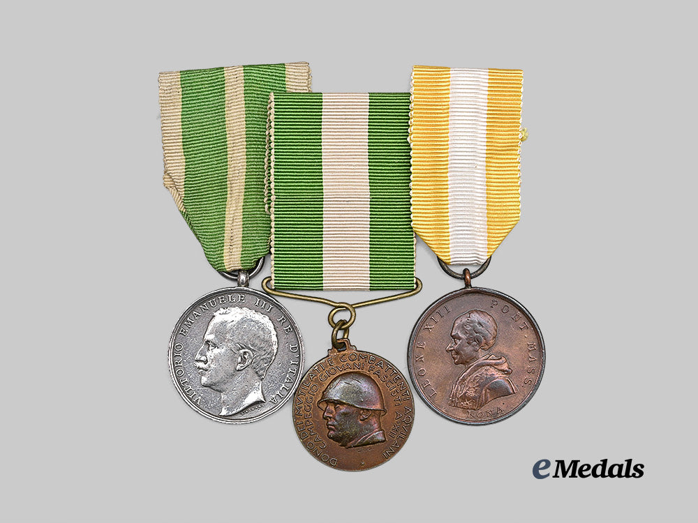 italy._a_lot_of_three_italian_commemorative_medals_e_medals__m0625-189_2