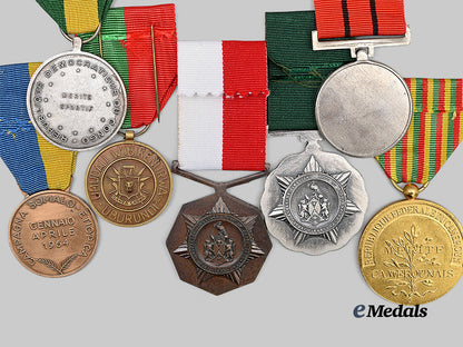 international._a_lot_of_eight_african_medals_e_medals__m0625-190_5