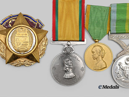 international._a_lot_of_asian_medals_e_medals__m0625-199_7