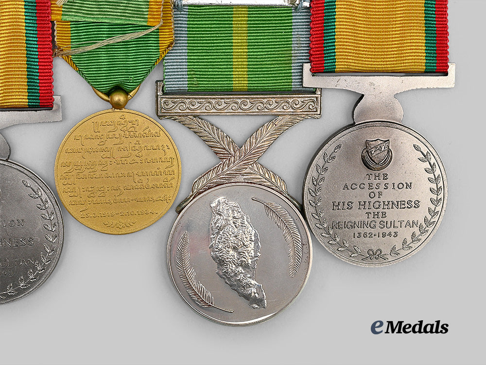 international._a_lot_of_asian_medals_e_medals__m0625-199_9