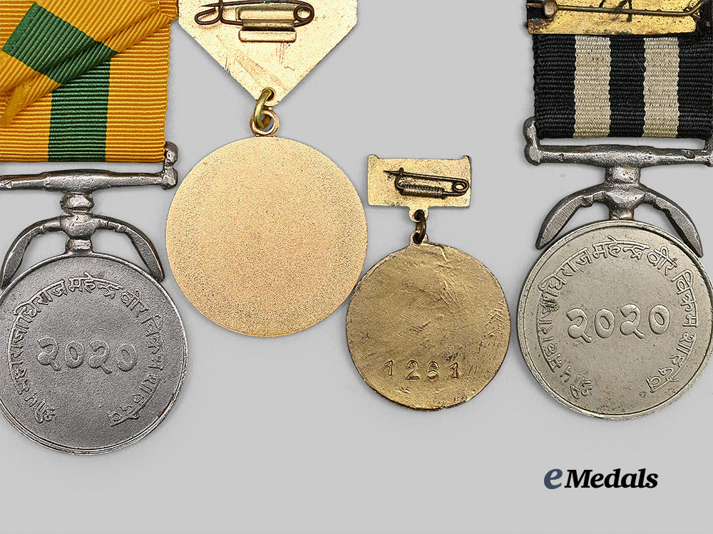 mongolia,_nepal._a_lot_of_four_decoration_e_medals__m0625-204_5