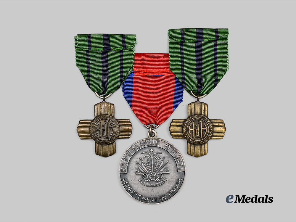 haiti,_republic._a_lot_of_three_republican_orders,_c.1950_e_medals__m0625-205_4
