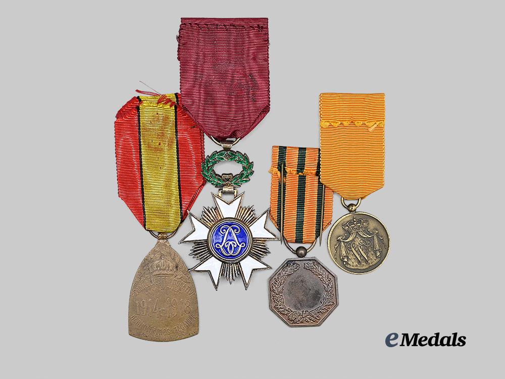 belgium,_kingdom._an_order_of_the_crown,_officer_and_three_european_medals_e_medals__m0625-210_4