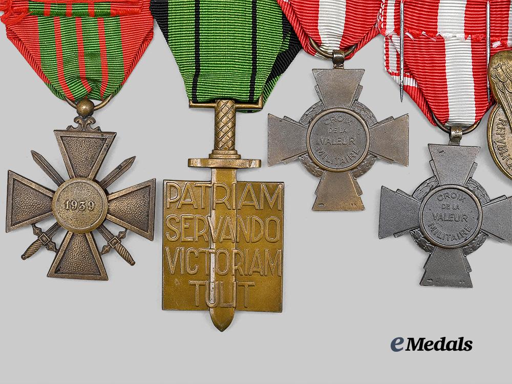 france,_republic._a_lot_of_three_second_war_decorations_e_medals__m0625-211_6
