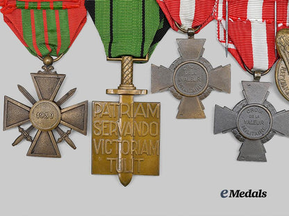 france,_republic._a_lot_of_three_second_war_decorations_e_medals__m0625-211_6