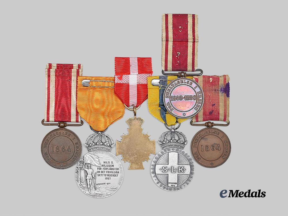 sweden,_denmark._a_lot_of_six_decorations_e_medals__m0625-215_4