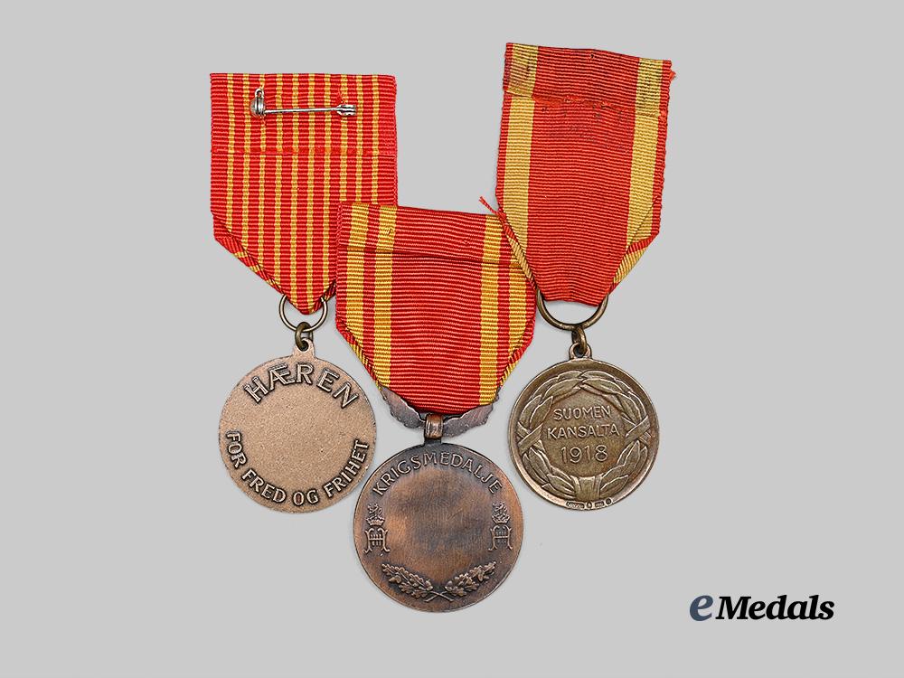 norway,_finland._a_lot_of_three_medals_e_medals__m0625-216_4